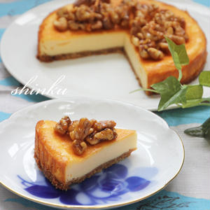 簡単 キャラメルナッツ載せベイクドチーズケーキ By Shinkuさん レシピブログ 料理ブログのレシピ満載