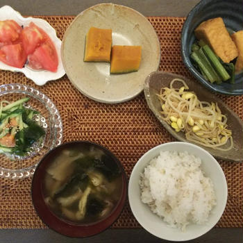 一人でもちゃんと食べるぞ晩御飯