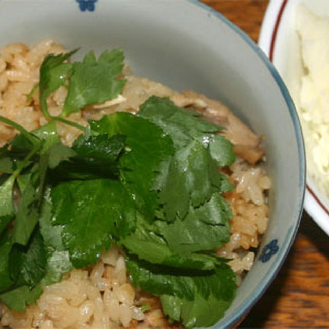 炙り鶏チャーシューの混ぜご飯