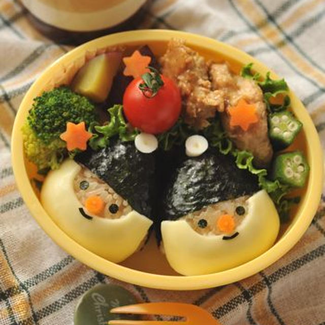 【連載】レシピブログ「サンタクロースおにぎりのお弁当」