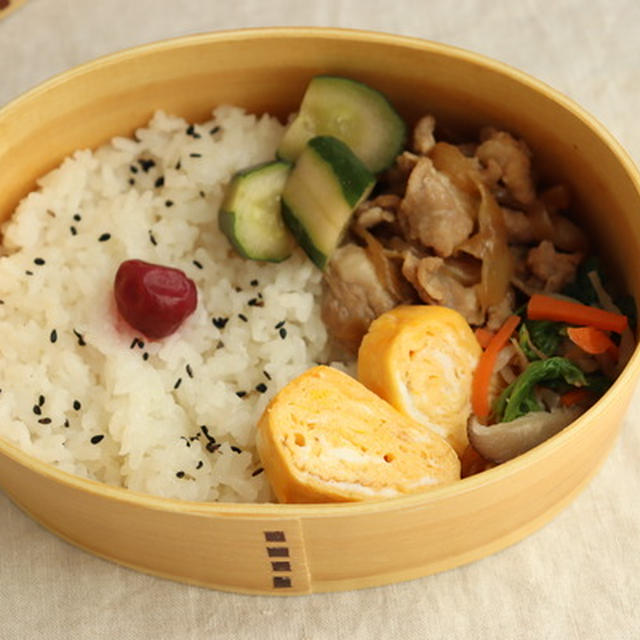冷凍おかずに頼る月曜日のお弁当（ハヤシは冷凍が間違いない！）