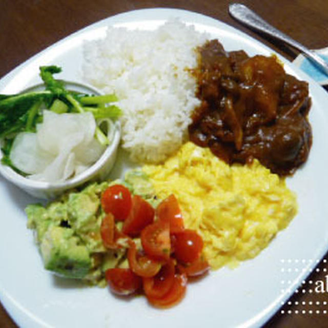 ２日目のカレー：：ワンプレート色々盛り：：