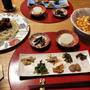麻婆豆腐、甘酢団子もやしのせ、作り置き小鉢9品で晩酌