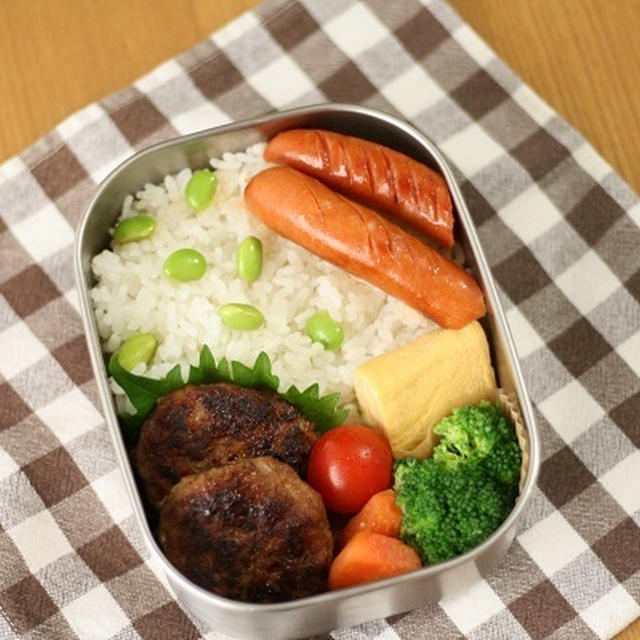 むむっ！黒バーグ？！弁当