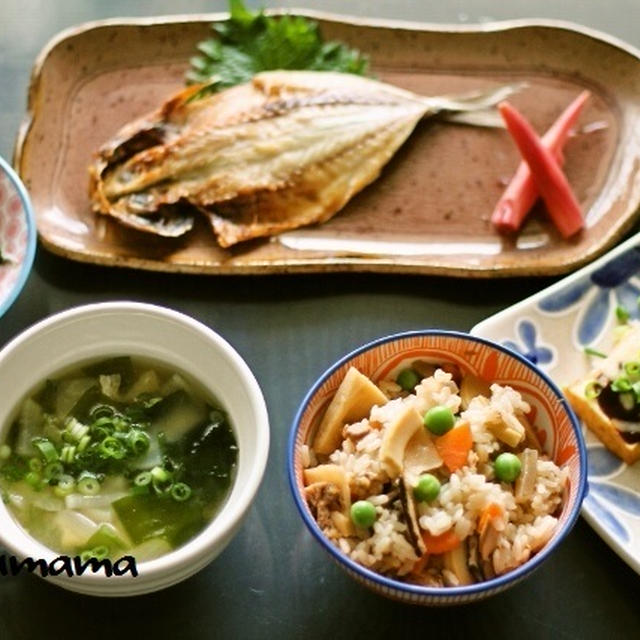 具沢山！ツナとタケノコの炊き込みご飯 / 木曜市