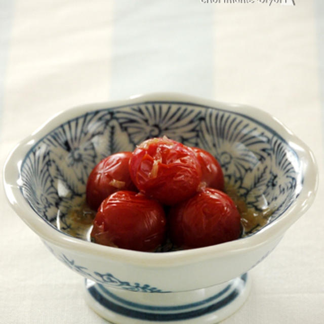 ミニトマトの塩だし漬け。　と、ざるうどんの晩ご飯。