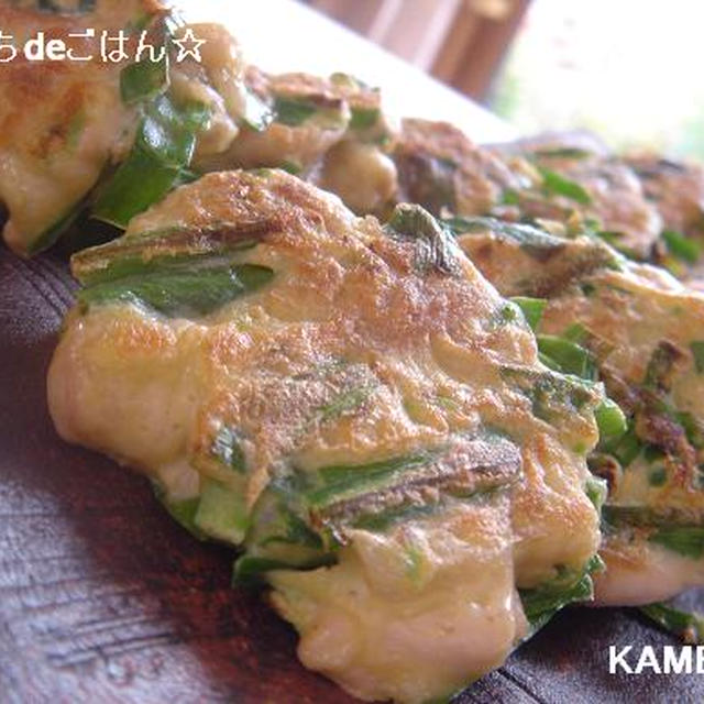 豚こまぎれ肉 de ニラピカ♪混ぜて焼くだけ?☆