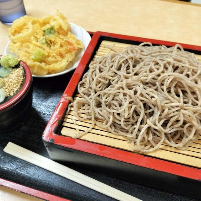 夏休み、秩父まて日帰りで　聖神社行ってからいつもの蕎麦食べて