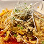 陳家私菜 ランチ 元祖麻辣汁なし刀削麺 唐揚げやサラダやスープもついてきます