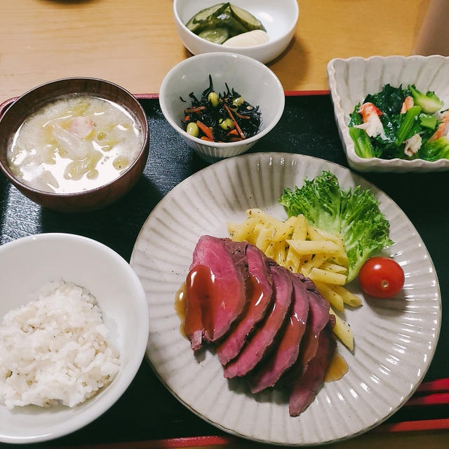 ”ハンバーグ２個”のつもりが１個は”ローストビーフ”だった晩ごはん