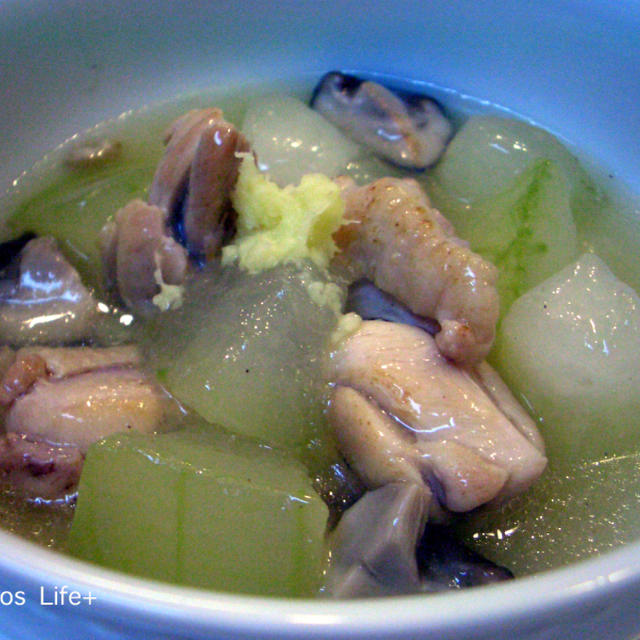 冬瓜と鶏肉の中華スープ