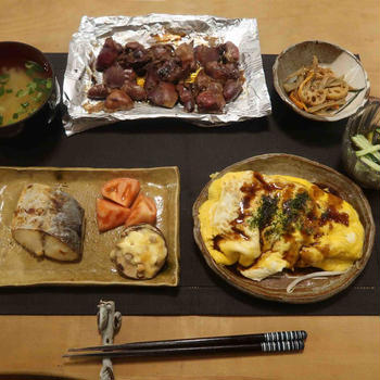 鰆の西京焼ととん平焼の晩ご飯と　清澄白山菊の花♪