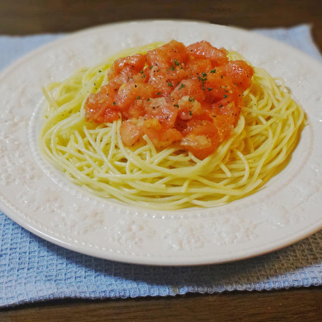 ひんやり冷製トマトソースのパスタ