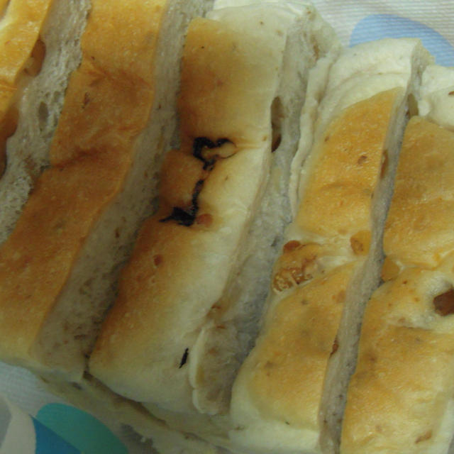 くるみ食パンinモンプティ