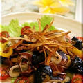 ◆ヤリイカと揚げ野菜のニンニク味噌とバルサミコのソース