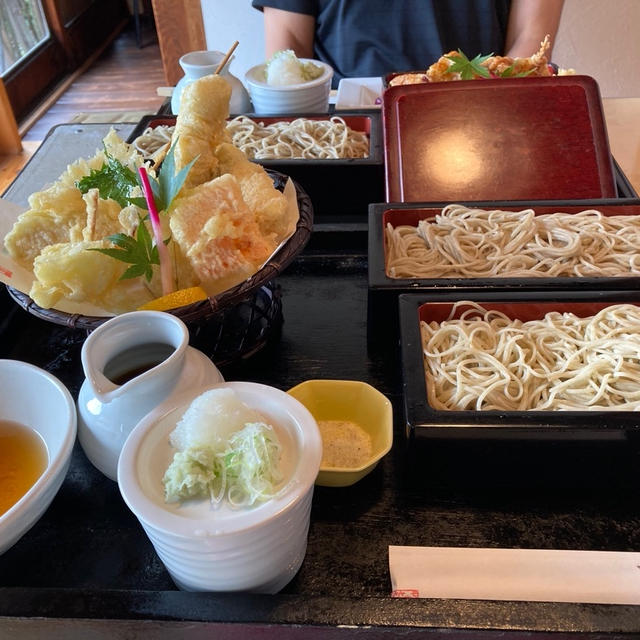 【今日のランチと車検！】