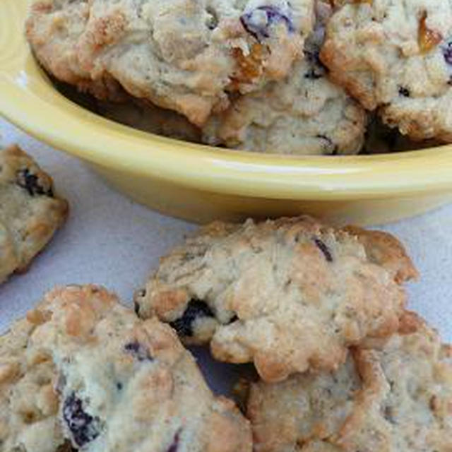 ドライフルーツオートミールクッキー　Dried Fruit Oatmeal Cookies