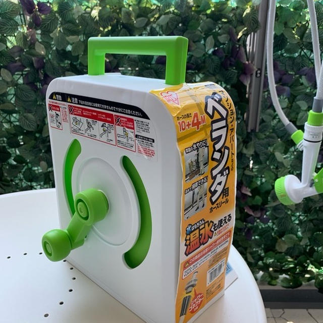 スロップシンクのないベランダに♪浴室シャワーにつなげるベランダ用ホースがとても良かった！