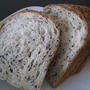 パン作り97　（黒ごま食パン）