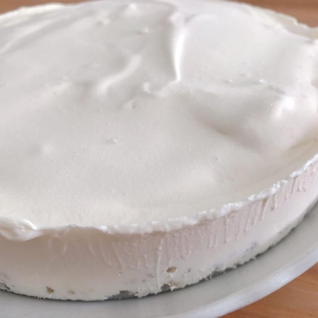 低カロリーで濃厚 レアチーズケーキ風アイスの簡単レシピ ヨーグルト