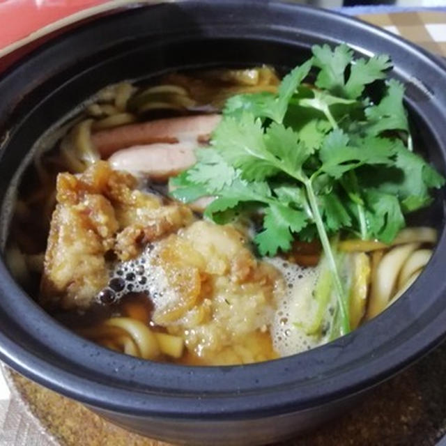 北海道ソーセージポトフ的鍋焼き！ヒュルリーヒュルリララー寒くなったら・・うどんでしょう！