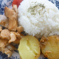 お手軽スパイスに頼って「じゃがいもとスモーク風チキン」＆お味噌作りました！！