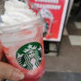 今日のおやつ♪ スターバックスコーヒー「スターバックス ストロベリー フラペチーノ®」