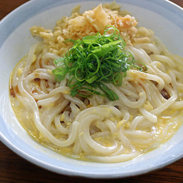朝は香川で食べられなかった「釜玉うどん」
