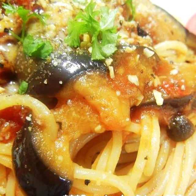 スパイス香る！茄子のトマトソーススパゲティ♪