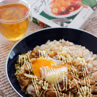 スタミナ豚キャベツ丼