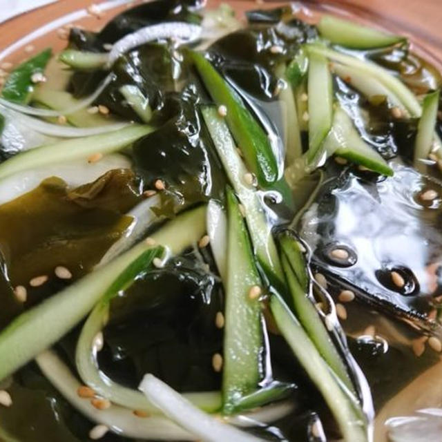 きゅうりとわかめの韓国冷製スープのレシピ さっぱりと甘酸っぱい夏定番の汁物 By カライチさん レシピブログ 料理ブログのレシピ満載