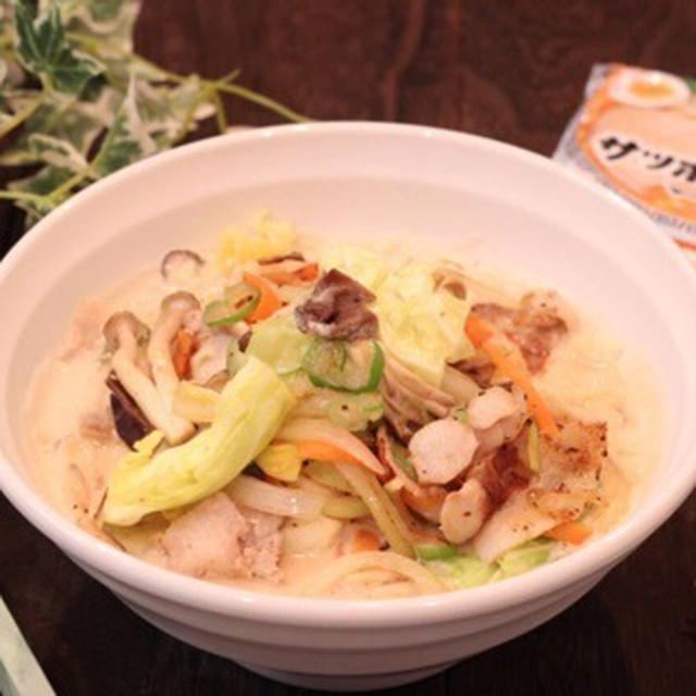 昼カフェ★野菜たっぷりチャンポン風豆乳味噌ラーメン(レシピ）