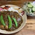 カレーライススナップエンドウ乗せ