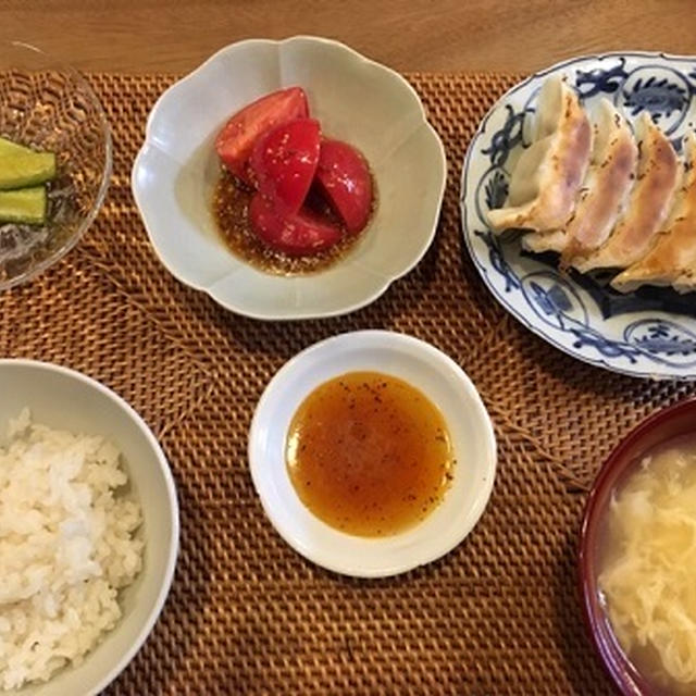 香蘭の餃子で定食