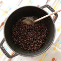 おかず煮豆に。小粒な黒豆の醤油煮「コンチャバン」。 by イェジンさん