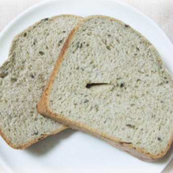 海苔食パン（ホームベーカリーレシピ）
