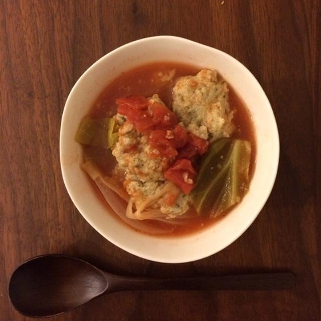 セロリ入りふわふわ鯵つみれのトマトスープ