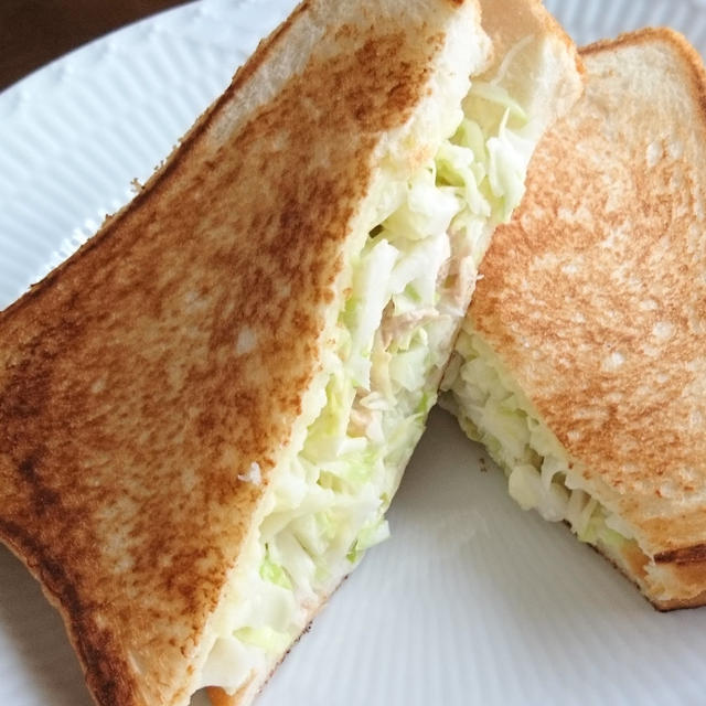 キャベツのホットサンド