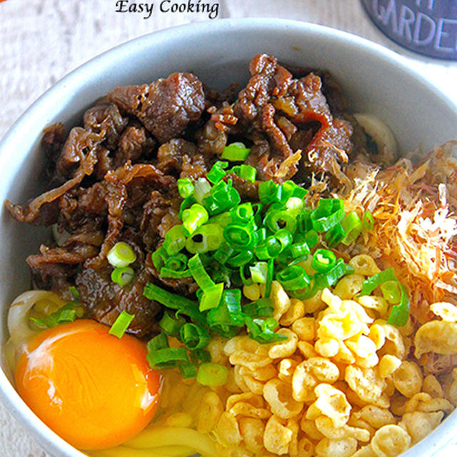 【くらしのアンテナ掲載】一工夫でめちゃ旨になる「肉うどん」レシピ
