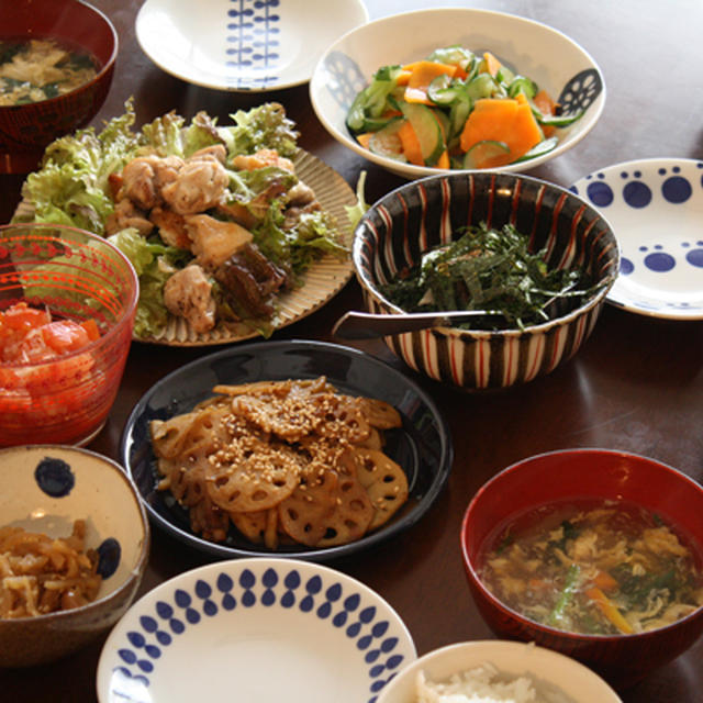 納豆、きんぴら、酢の物で朝ごはん