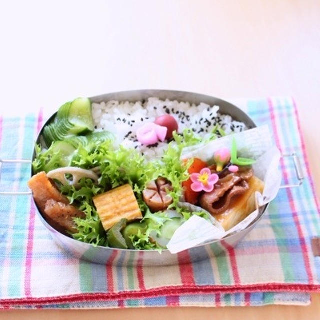 洋風肉じゃがのお弁当