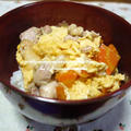 ＜ふわふわたまごの親子丼＞