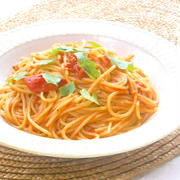 フライパンひとつで簡単！丸ごとトマトのソースで美味しい〜シンプルなトマトスパゲティ。