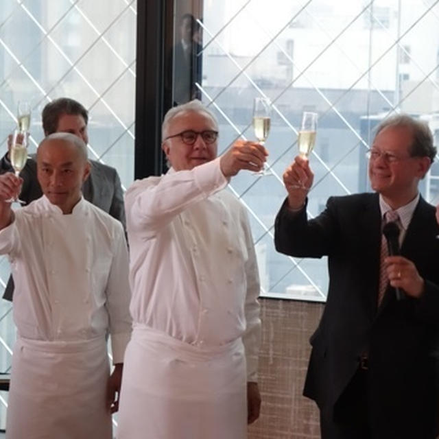 アラン・デュカス氏、シャネル社長もご出席★プレスランチ★べージュ アラン・デュカス 東京