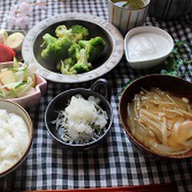 おはよう　朝ご飯