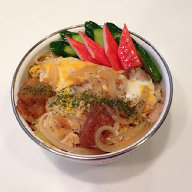 唐揚げの親子丼風