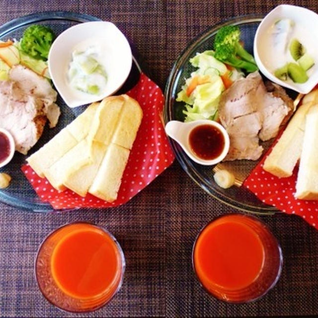 スティックトーストは食べやすい☆ローストポーク♪☆♪☆♪