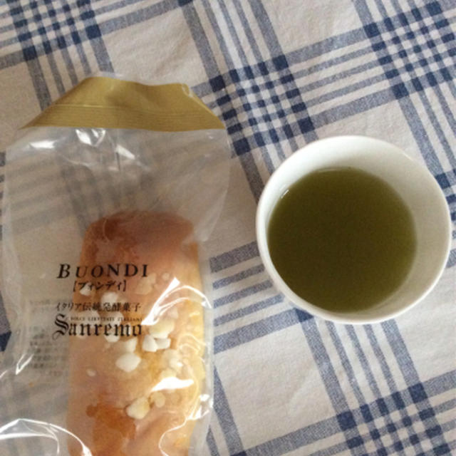 昨日のおやつ、ドンクの焼き菓子