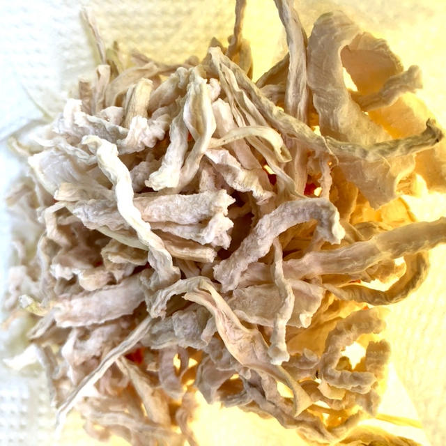 干し野菜　最近大根や人参を乾かすのがブーム　乾燥野菜とキッチン雑貨ののじオススメアイテム
