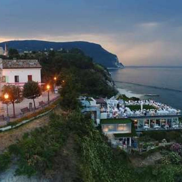 イタリアの美味しいレストラン　マルケ州　ヌマーナのレストラン　3　La Torre Ristorante